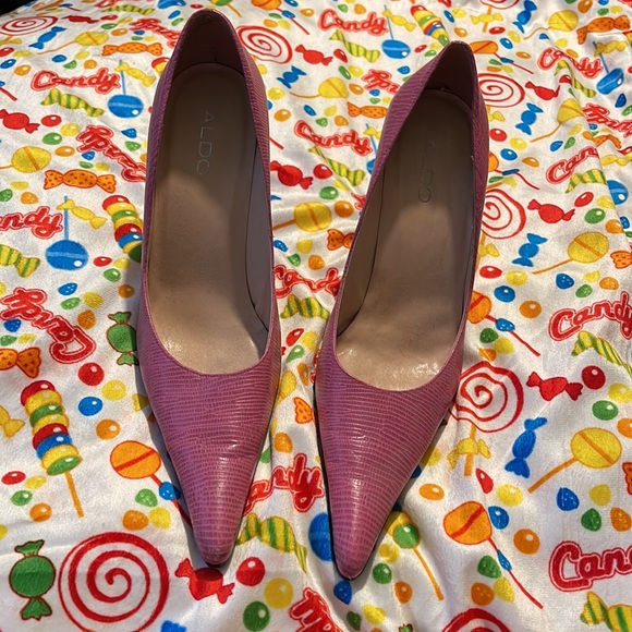 Aldo pink crocodile pattern pointed heels - Picture 2 of 7